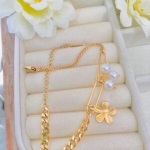 Pulsera Flor con Perlas