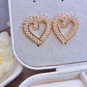 arete corazón perlado