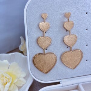 arete columna corazones