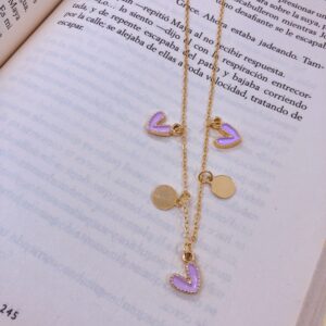 Collar corazones rosas